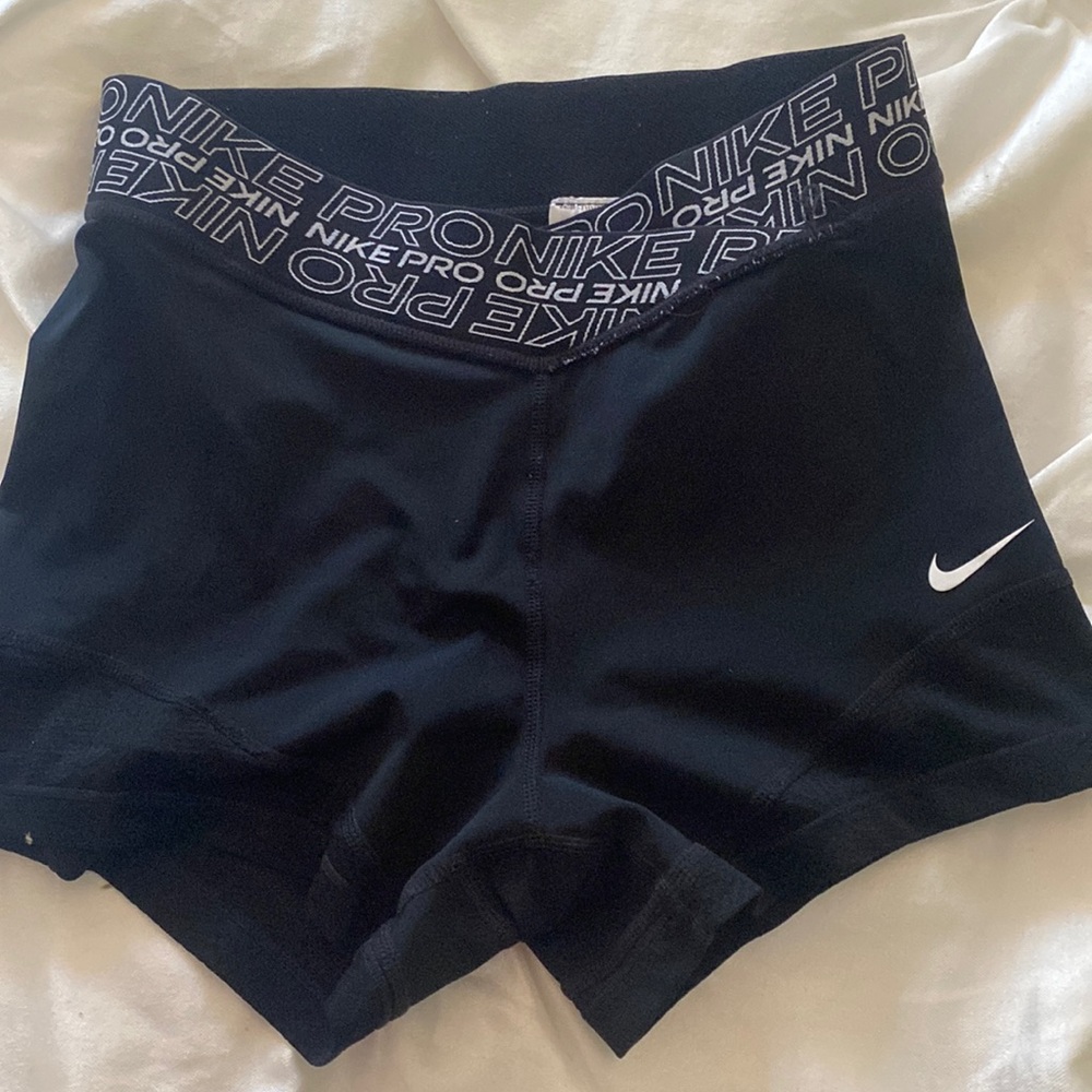 Black Nike Pro shorts, size small